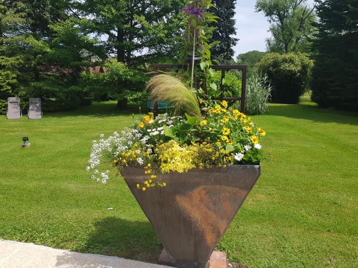 Bed and Breakfast Le Venay Frontenaud Esterno foto