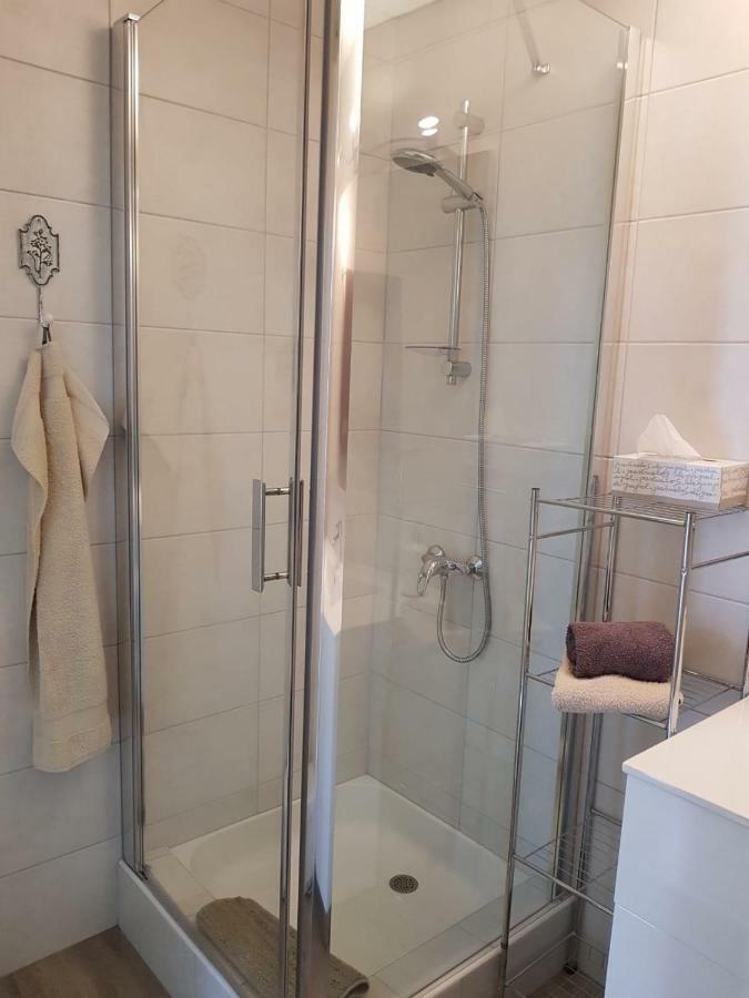 Bed and Breakfast Le Venay Frontenaud Esterno foto